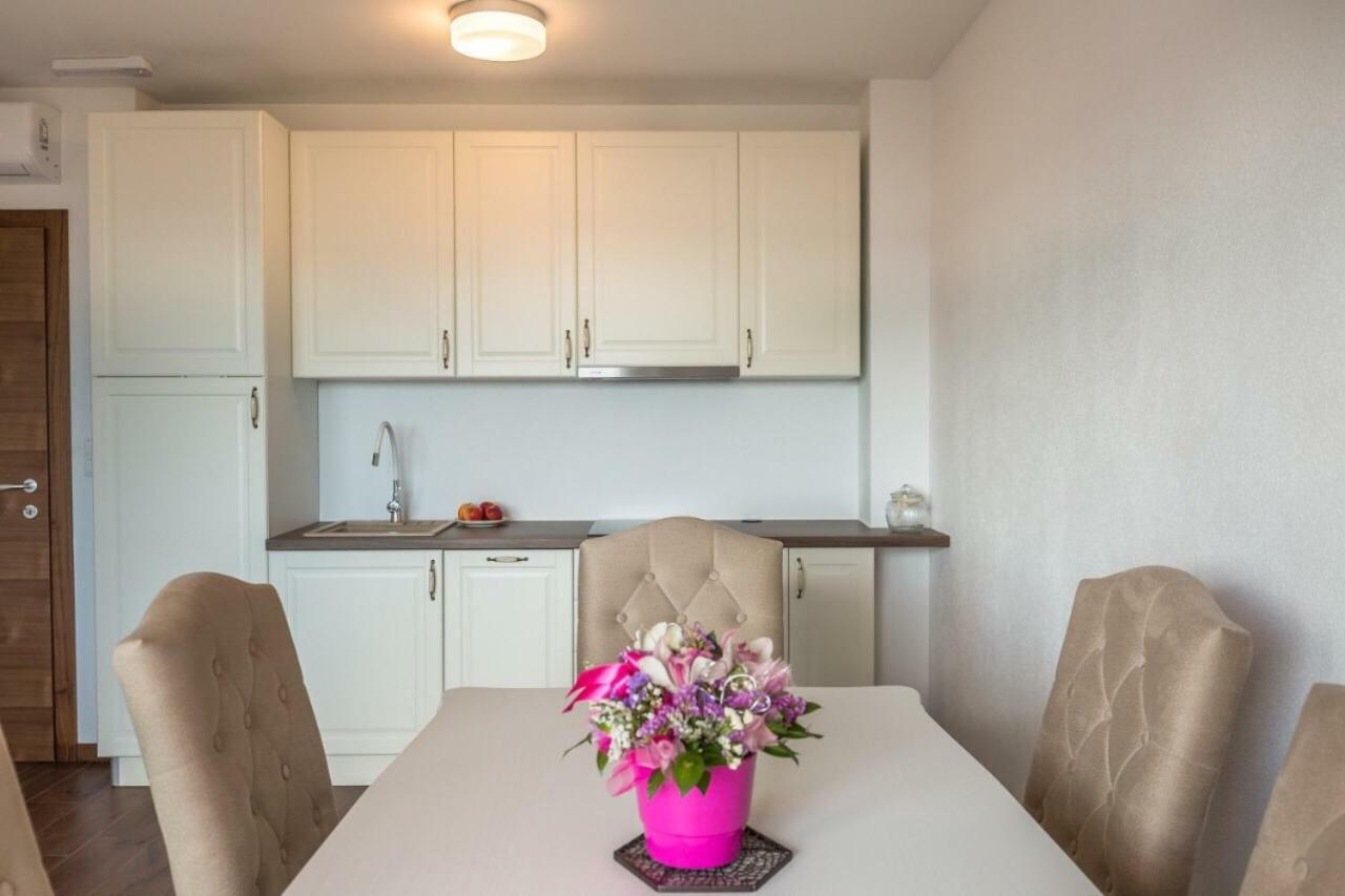 Apartmani Arapovic Baška Voda Kültér fotó